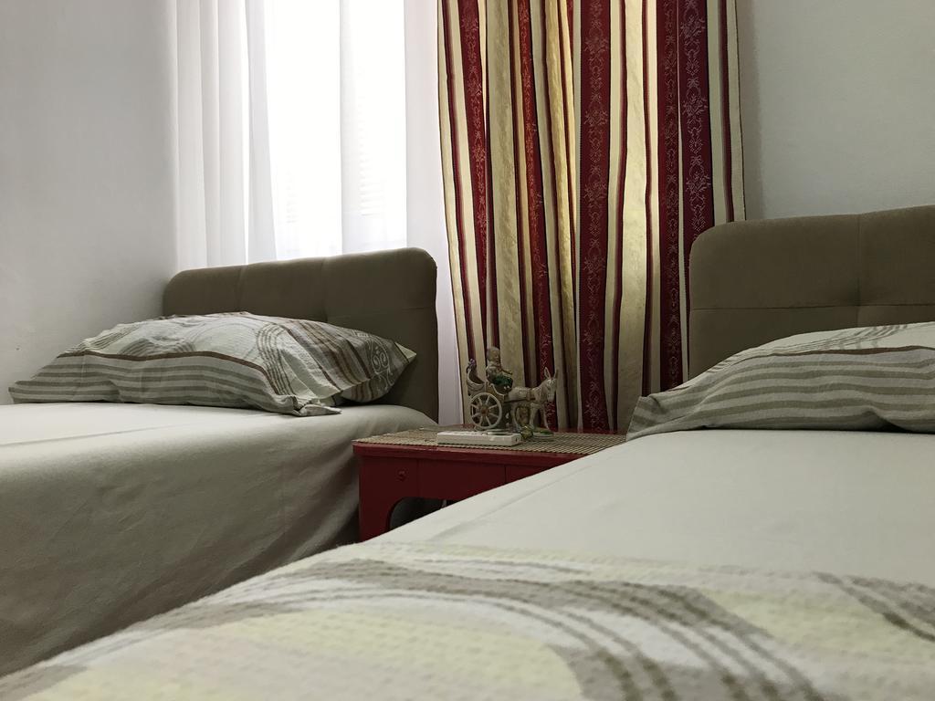 Apartments Pavicevic ティヴァト エクステリア 写真