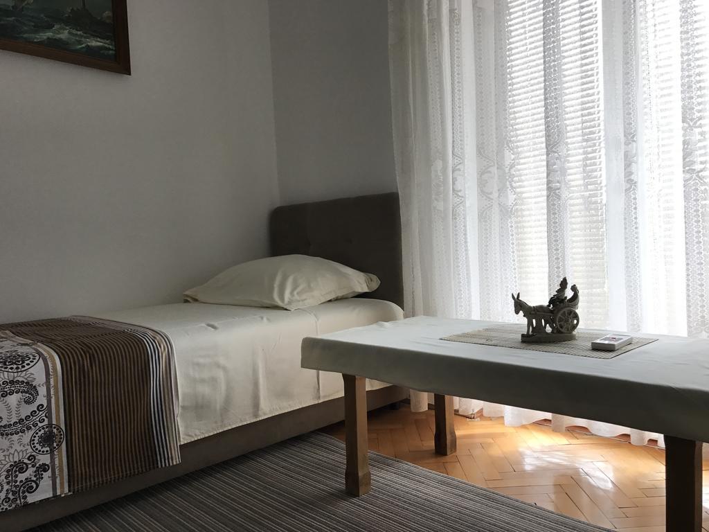 Apartments Pavicevic ティヴァト エクステリア 写真